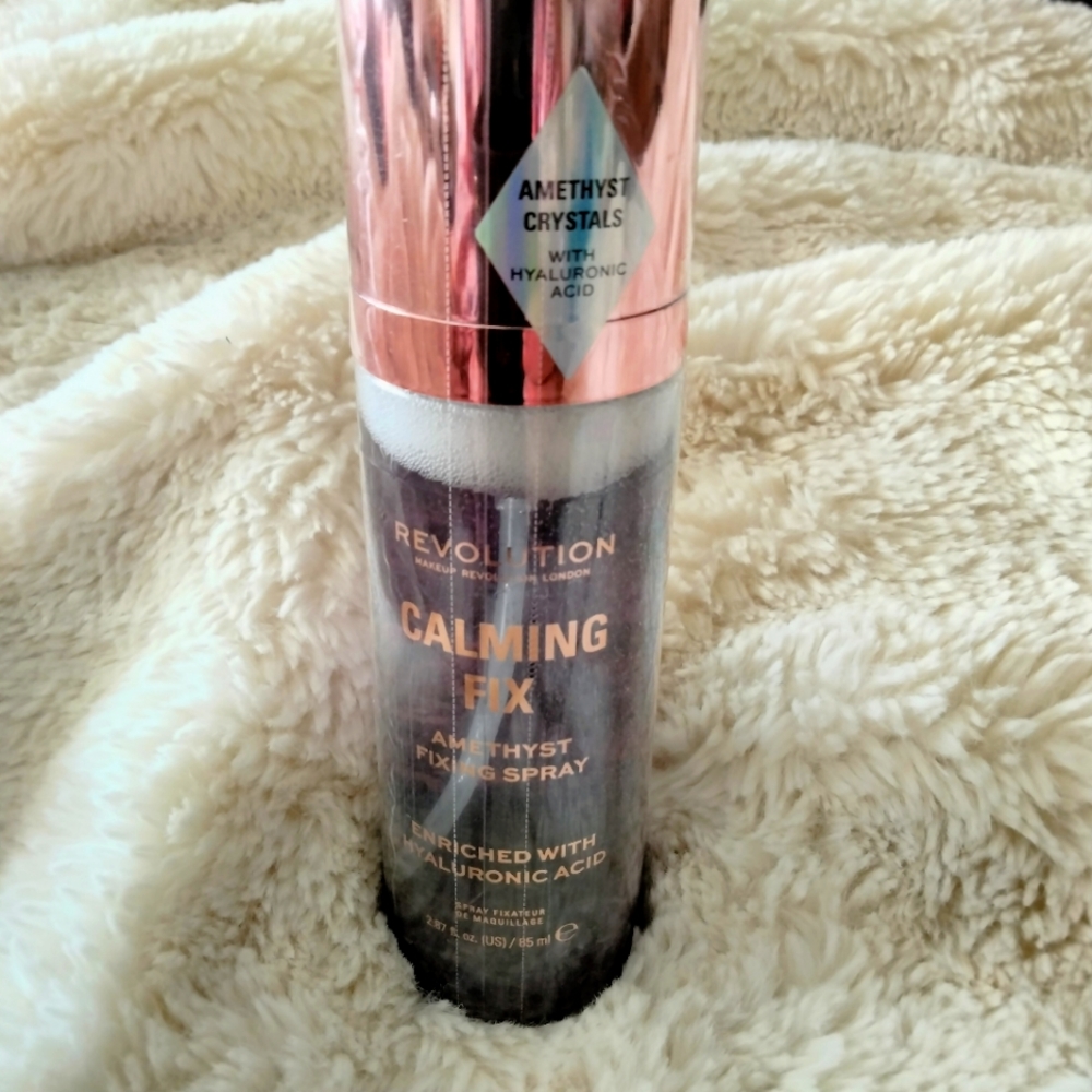 Revolution Amethyst Calming Fixing Spray 💜